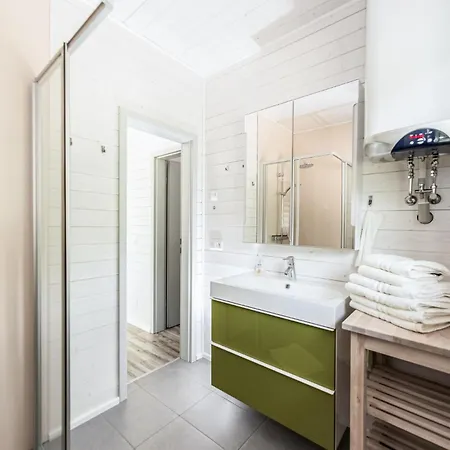2 Bedroom Cozy In Hébergement de vacances