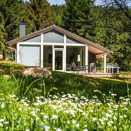 2 Bedroom Cozy In Holiday home